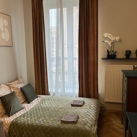 Lucky Place Warecka Varşova Dış mekan fotoğraf